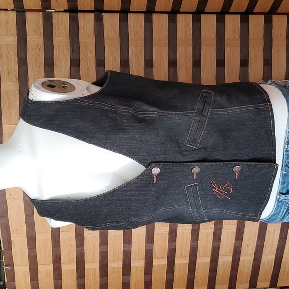 EUC!  Harley Davidson lined jean vest - Picture 2 of 9